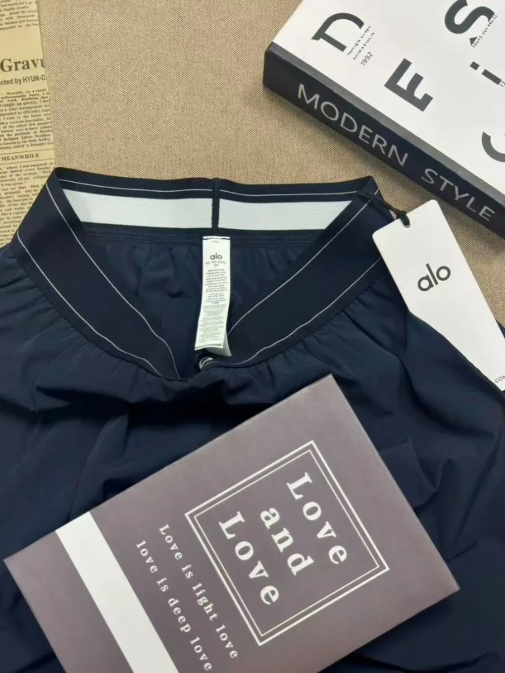 NWT ALO Yoga👮‍♀️💙Suit Up Pants Navy Blue High Waisted Wide Leg Long Leg Look